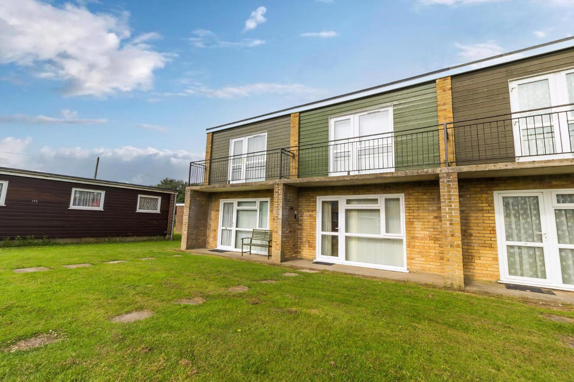 Lovely 4 Berth Chalet To Hire In Hemsby Nearby The Beach Ref 18177B Ngoại thất bức ảnh